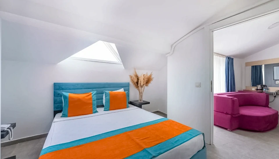 هتل جورا لارا آنتالیا